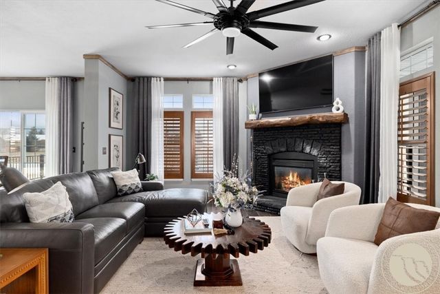 1110 Lazy M Street, Red Lodge, MT 59068