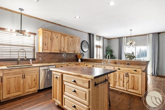 1110 Lazy M Street, Red Lodge, MT 59068