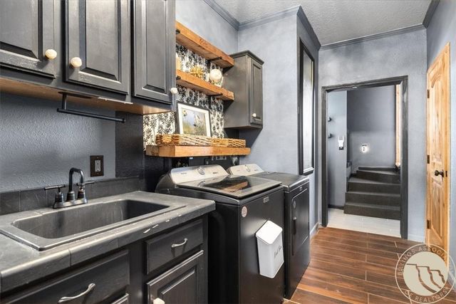 1110 Lazy M Street, Red Lodge, MT 59068