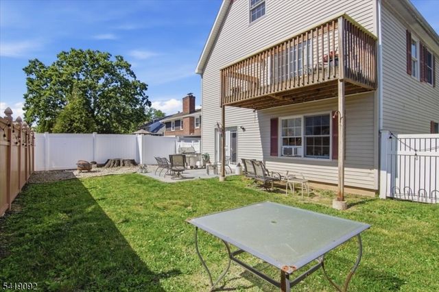 7 Strickland Ave, Little Falls Twp., NJ 07424