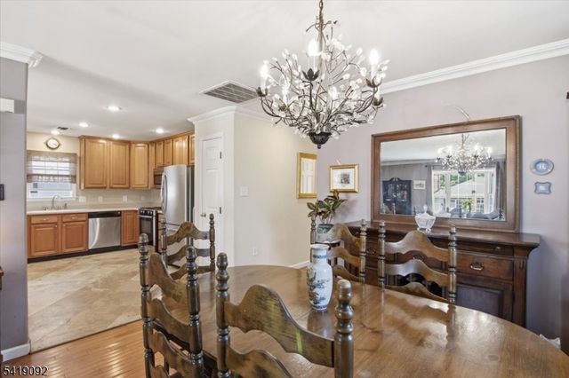 7 Strickland Ave, Little Falls Twp., NJ 07424