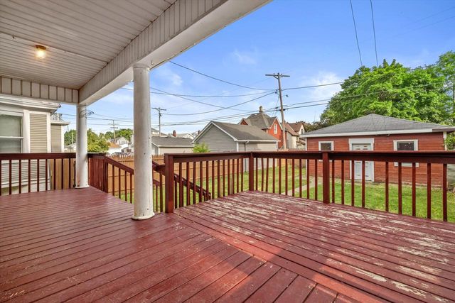 2816 Wright AVENUE, Racine, WI 53405