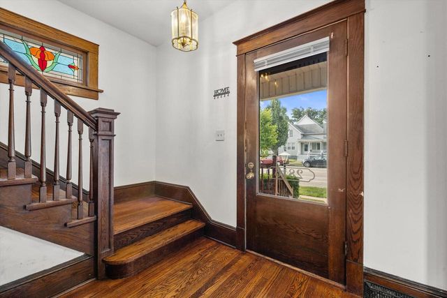 2816 Wright AVENUE, Racine, WI 53405