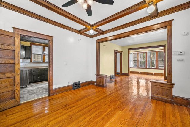 2816 Wright AVENUE, Racine, WI 53405