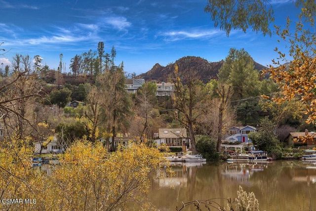 1988 Lookout Drive, Agoura Hills, CA 91301