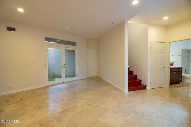 1988 Lookout Drive, Agoura Hills, CA 91301