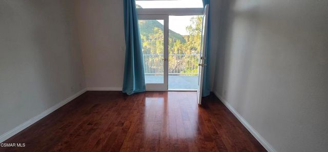 1988 Lookout Drive, Agoura Hills, CA 91301