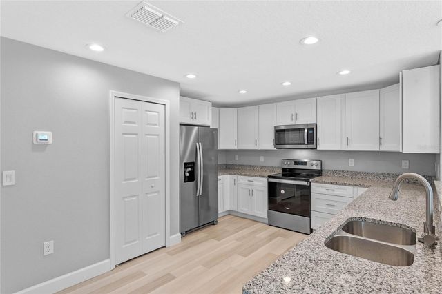 2930 ALATKA LANE A, Deltona, FL 32738