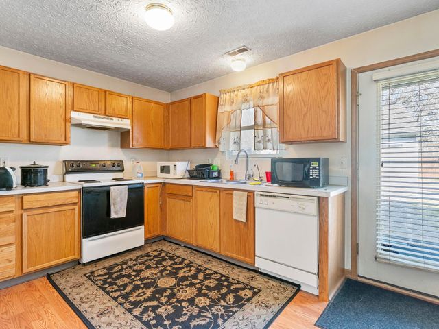 2736 Bellero Way, 94, Columbus, OH 43219