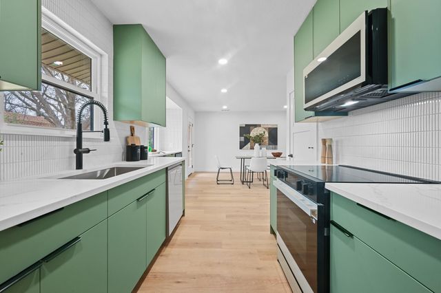 2600 Berkett DR, Austin, TX 78745