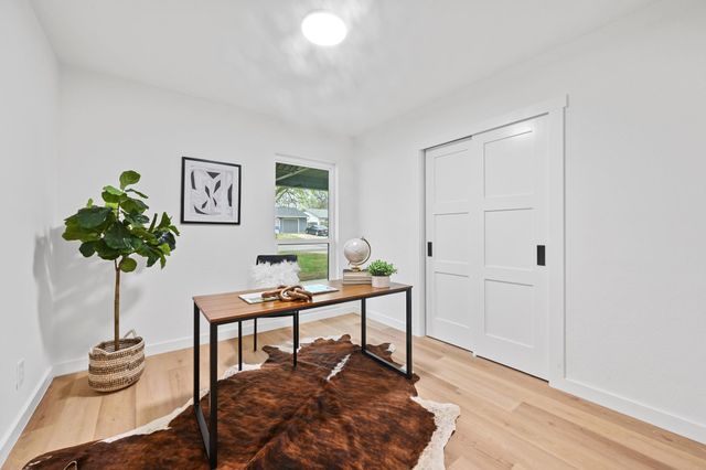 2600 Berkett DR, Austin, TX 78745