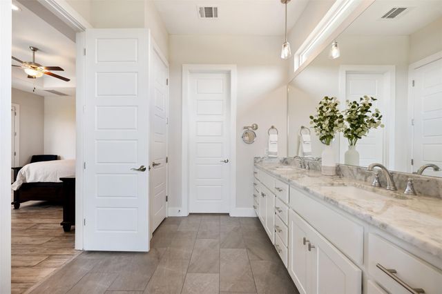 100 Huerta RD, Florence, TX 76527