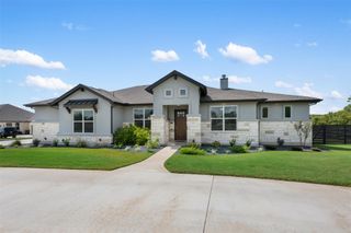 100 Huerta RD, Florence, TX 76527