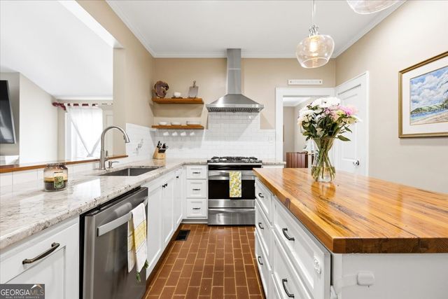 425 Ashley Place, Macon, GA 31204