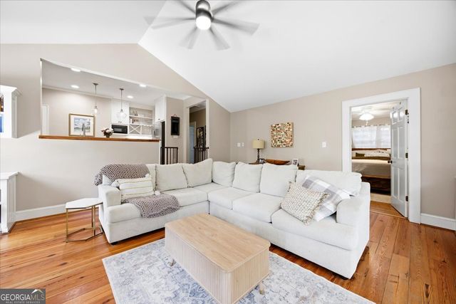 425 Ashley Place, Macon, GA 31204