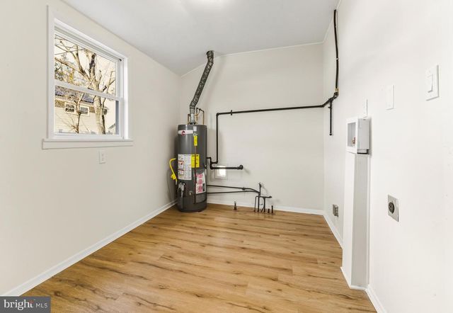 53 SPINDLETOP LN, Willingboro, NJ 08046