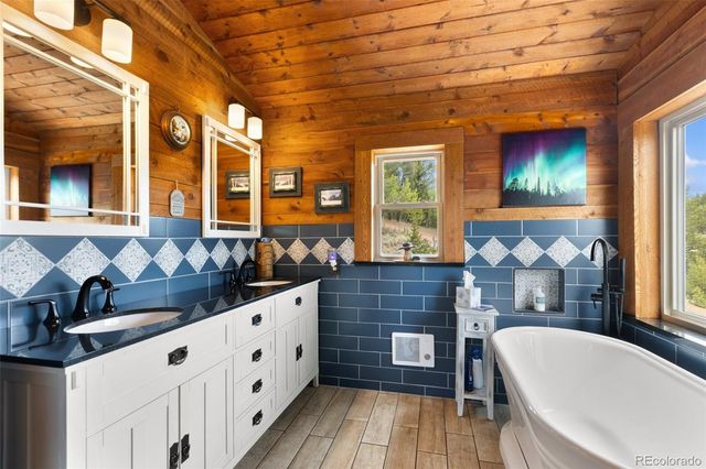 1052 Crown Point Circle, Cripple Creek, CO 80813