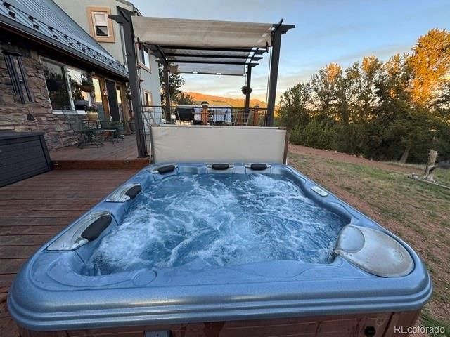 1052 Crown Point Circle, Cripple Creek, CO 80813