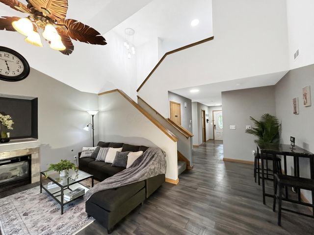 4048 Grayson Drive, Obetz, OH 43207