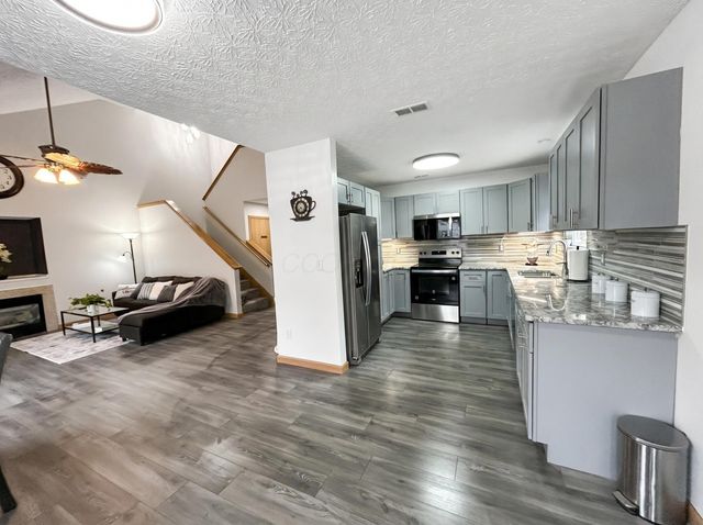 4048 Grayson Drive, Obetz, OH 43207