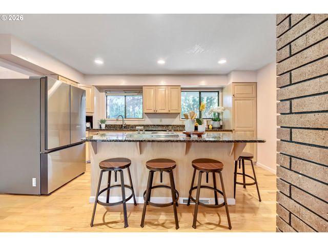 14655 Nw WEST UNION Rd, Portland, OR 97229