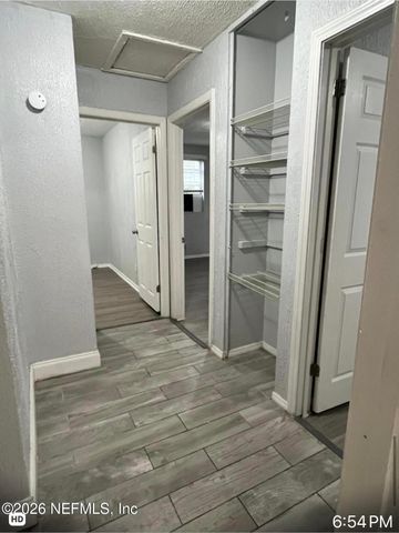 4413 MONCRIEF Road W, Jacksonville, FL 32209
