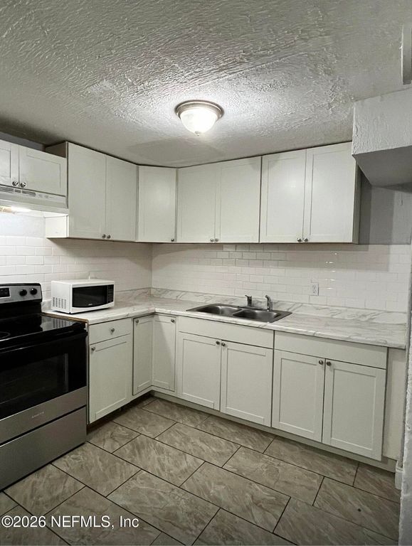 4413 MONCRIEF Road W, Jacksonville, FL 32209