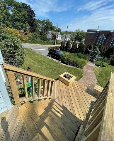119 Maple Place, Port Jefferson, NY 11777