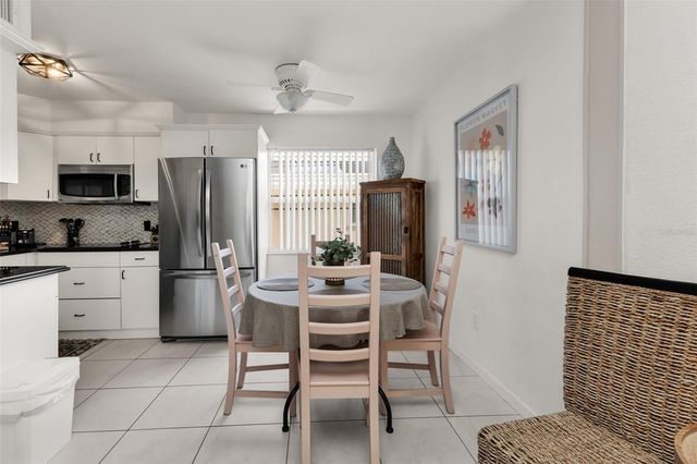 700 W VENICE AVENUE 206, Venice, FL 34285