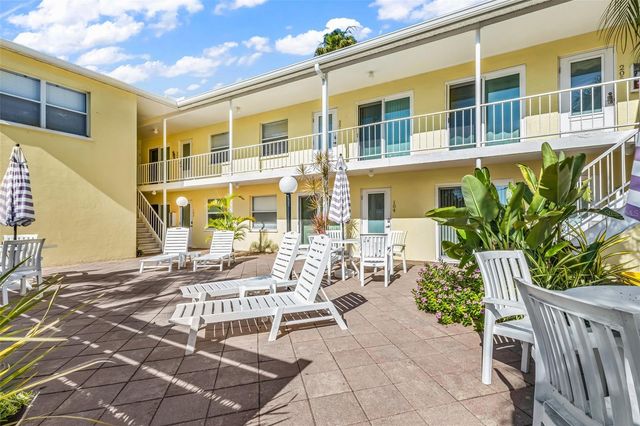 700 W VENICE AVENUE 206, Venice, FL 34285