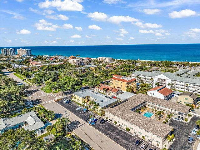 700 W VENICE AVENUE 206, Venice, FL 34285