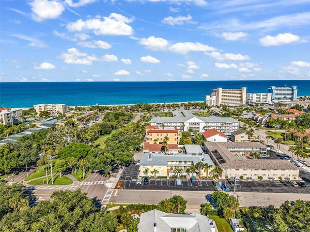 700 W VENICE AVENUE 206, Venice, FL 34285