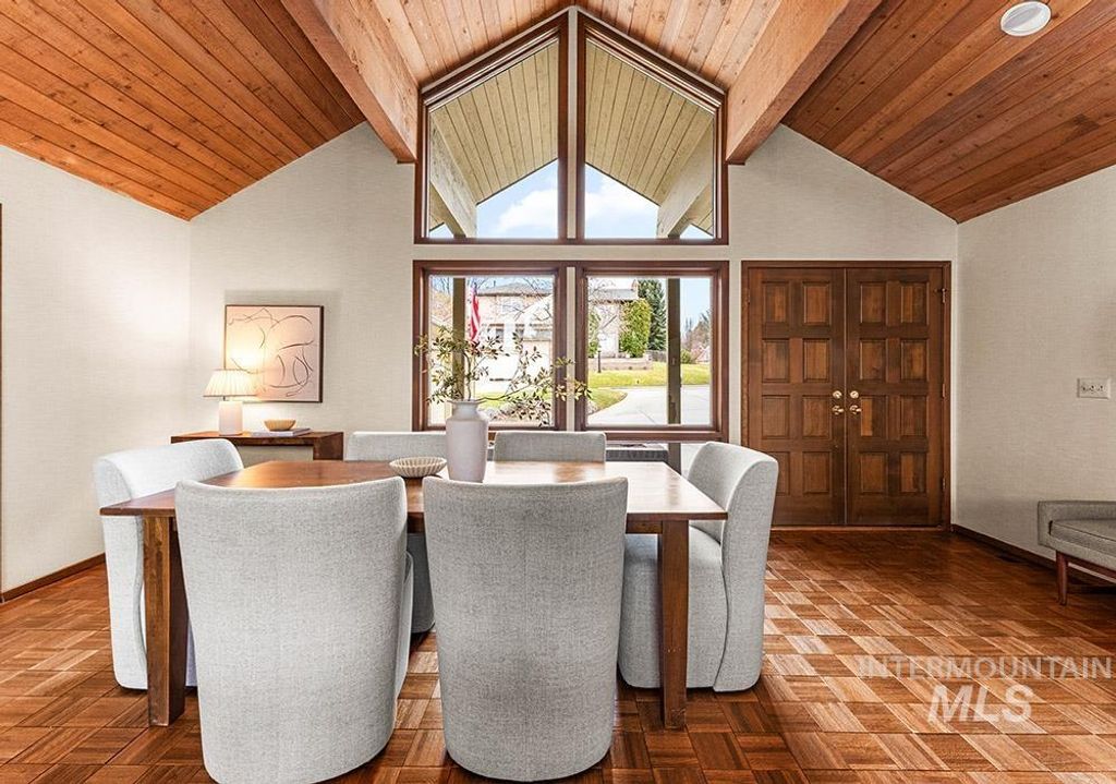 1062 E Harcourt Dr, Boise, ID 83702 photo 7