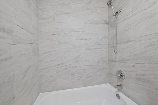 3770 Lovers Wood Lane 1006, Houston, TX 77014