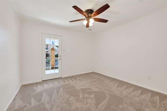 3770 Lovers Wood Lane 1006, Houston, TX 77014