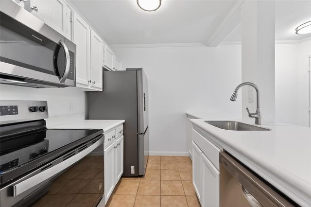 3770 Lovers Wood Lane 1006, Houston, TX 77014