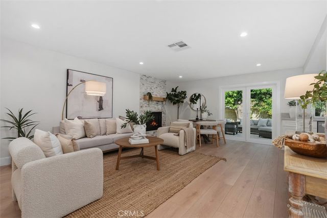 3790 Violet St, Seal Beach, CA 90740