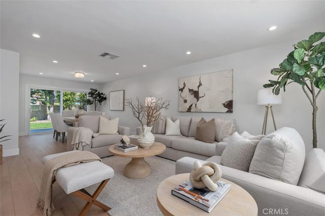 3790 Violet St, Seal Beach, CA 90740