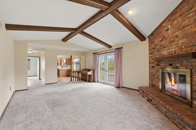 37962 Munger Drive, Livonia, MI 48154