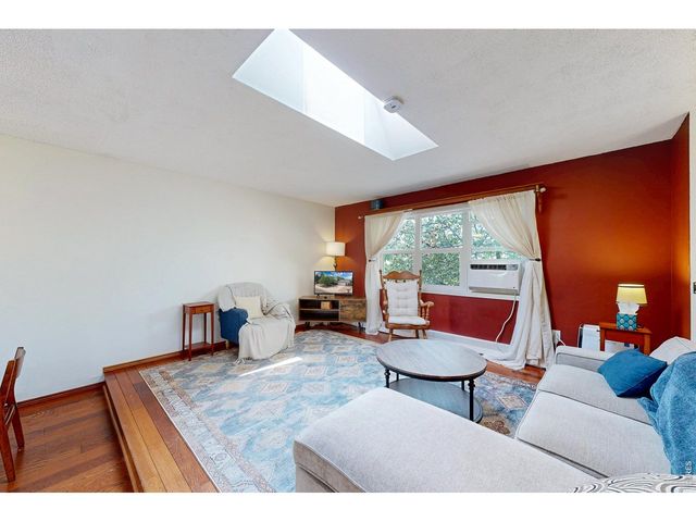 527 S Gilpin Ave, Loveland, CO 80537