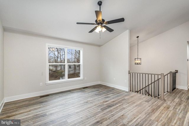 1027 JOHN PAUL JONES DR, Stafford, VA 22554