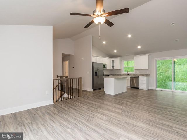 1027 JOHN PAUL JONES DR, Stafford, VA 22554