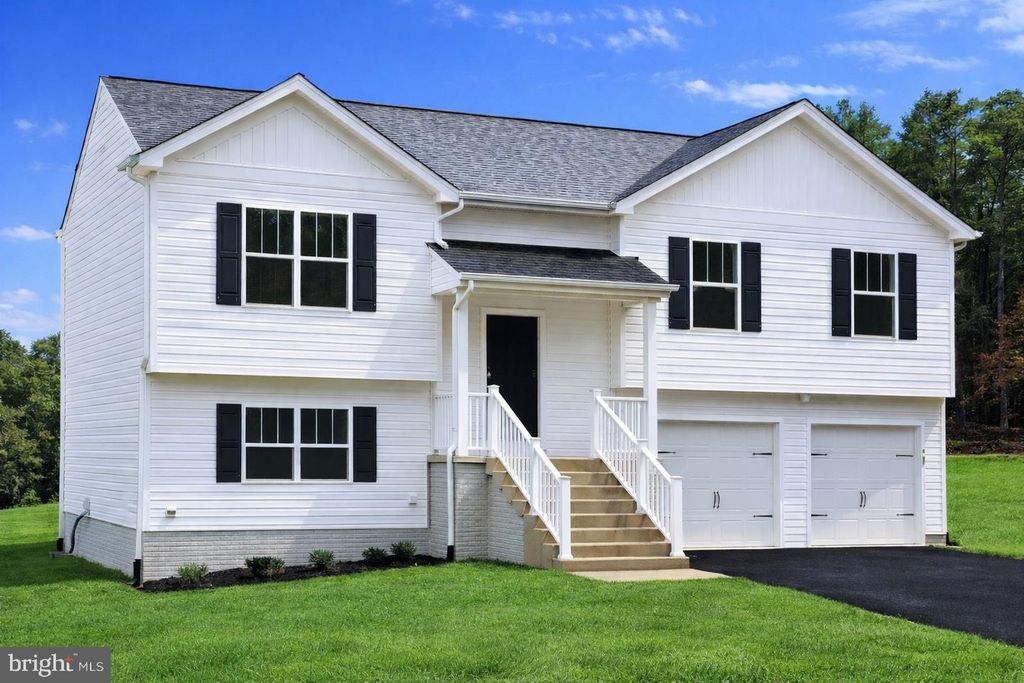 1027 JOHN PAUL JONES DR, Stafford, VA 22554