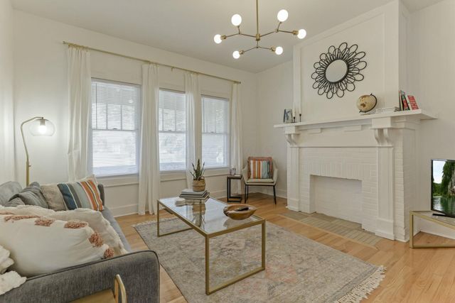 1158 Summit Street, Columbus, OH 43201