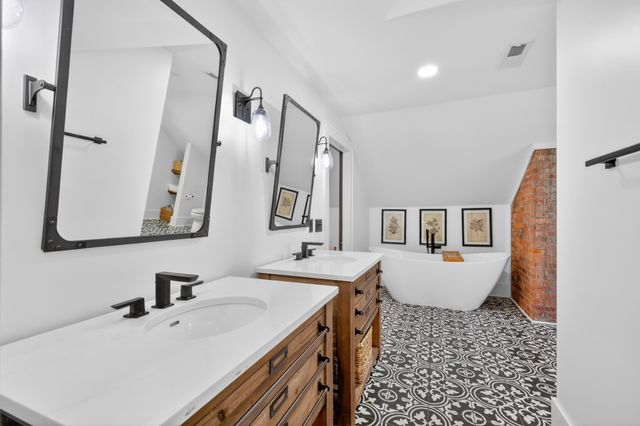 602 Mitchell Ave, Columbia, TN 38401