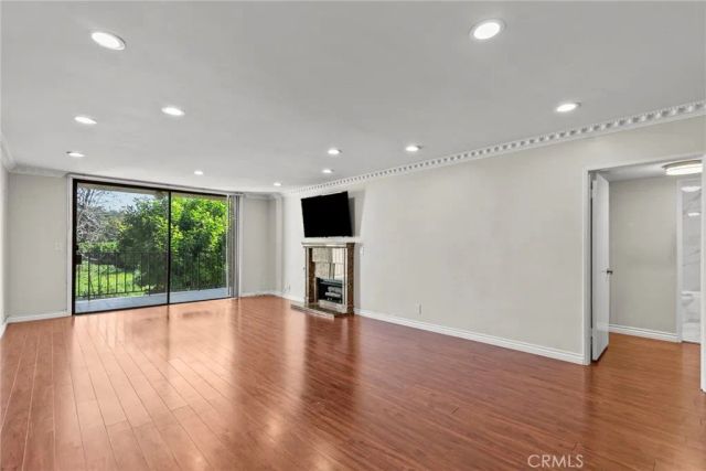 1401 Valley View 334, Glendale, CA 91202