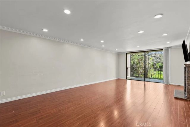 1401 Valley View 334, Glendale, CA 91202