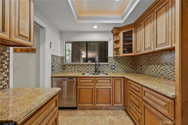 1401 Valley View 334, Glendale, CA 91202