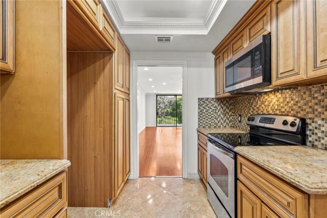 1401 Valley View 334, Glendale, CA 91202