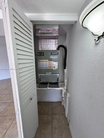 6292 NW 186th St 314, Hialeah, FL 33015